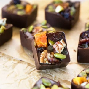 dark chocolate fruit nut bites square 1024x1024